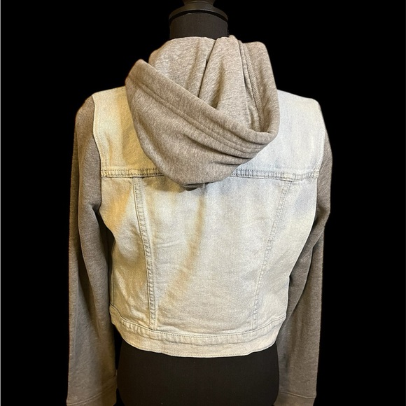 Hollister Light Wash Jean Jacket with Gray Sleeves - Picture 2 of 4